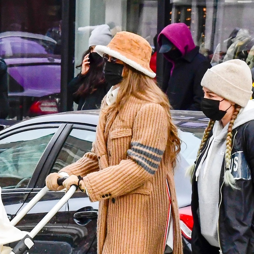Louis Vuitton bucket hat - Picture 15 of 16